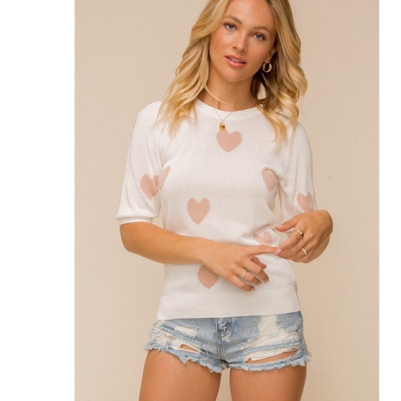 Heart Short Sleeve Sweater - Picture 3 of 11